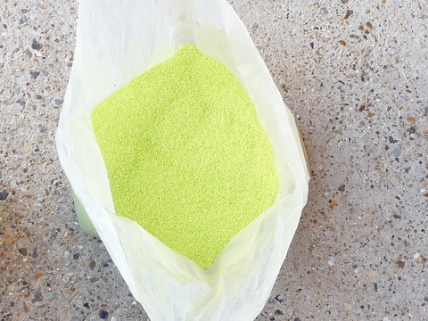 sable coloré vert grany